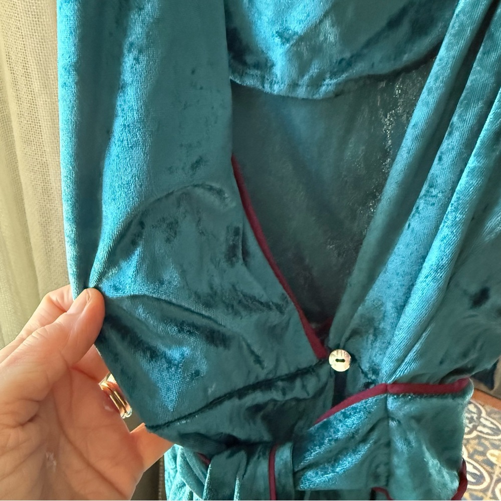Free People velvet like vest top - Picture 7 of 12